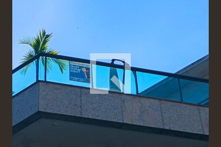 Apartamento à venda com 182m², 2 quartos e 3 vagas Apartamento à venda com 182m², 2 quartos e 3 vagasPlaquinha instalada