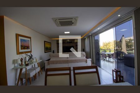 Sala de apartamento à venda com 2 quartos, 182m² em Recreio dos Bandeirantes, Rio de Janeiro