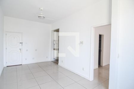Sala de apartamento para alugar com 1 quarto, 55m² em Icaraí, Niterói