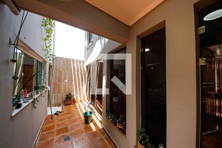 Casa à venda com 284m², 4 quartos e 2 vagasQuintal