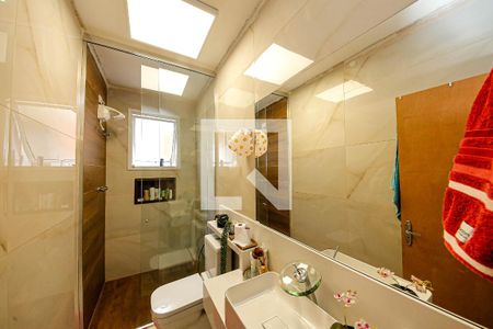 Casa à venda com 284m², 4 quartos e 2 vagasBanheiro