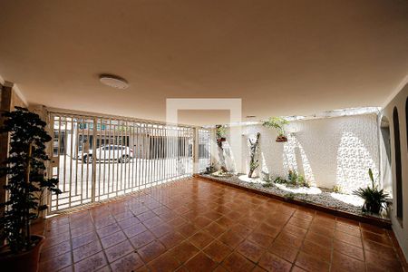 Casa à venda com 284m², 4 quartos e 2 vagasGaragem