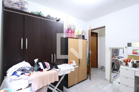 Casa à venda com 200m², 6 quartos e 2 vagasQuarto 2