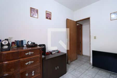 Casa à venda com 200m², 6 quartos e 2 vagasQuarto 5