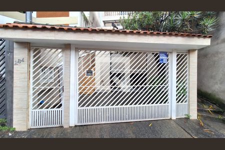 Casa à venda com 200m², 6 quartos e 2 vagasFachada e Placa IEBK-85