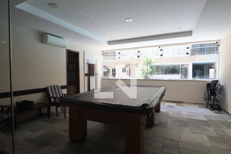 Apartamento para alugar com 82m², 2 quartos e 1 vaga Apartamento para alugar com 82m², 2 quartos e 1 vagaÁrea comum - Sala de Jogos