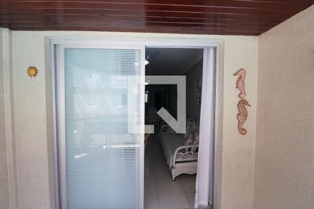 Apartamento para alugar com 82m², 2 quartos e 1 vaga Apartamento para alugar com 82m², 2 quartos e 1 vagaVaranda
