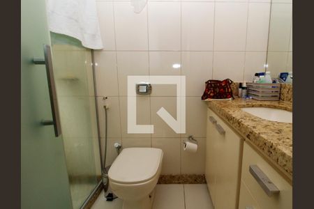 Apartamento para alugar com 137m², 3 quartos e 1 vaga Apartamento para alugar com 137m², 3 quartos e 1 vagaBanheiro 2