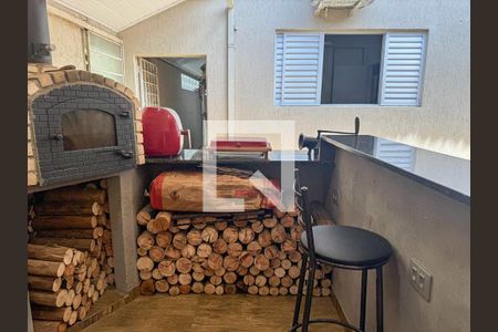 Casa à venda com 146m², 3 quartos e 3 vagas Casa à venda com 146m², 3 quartos e 3 vagasQuintal e Área de Churrasqueira