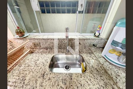 Casa à venda com 146m², 3 quartos e 3 vagas Casa à venda com 146m², 3 quartos e 3 vagasCozinha