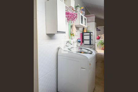 Casa à venda com 146m², 3 quartos e 3 vagas Casa à venda com 146m², 3 quartos e 3 vagasÁrea de Serviço