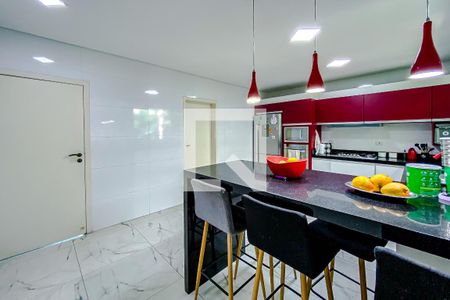 Casa à venda com 480m², 4 quartos e 10 vagasCozinha