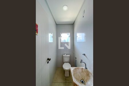 Casa à venda com 480m², 4 quartos e 10 vagasGaragem - Banheiro