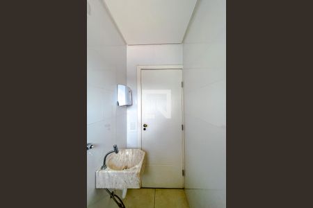 Casa à venda com 480m², 4 quartos e 10 vagasGaragem - Banheiro