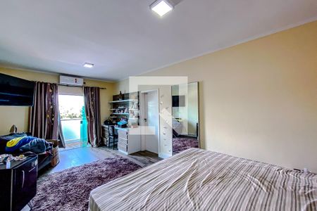 Casa à venda com 480m², 4 quartos e 10 vagasQuarto 3 - Suíte