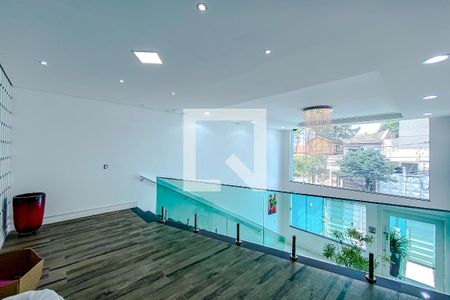 Casa à venda com 480m², 4 quartos e 10 vagasSala 2