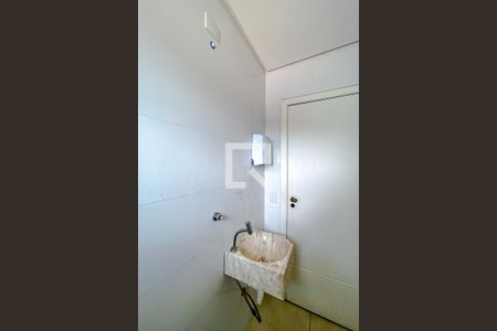 Casa à venda com 480m², 4 quartos e 10 vagasGaragem - Banheiro