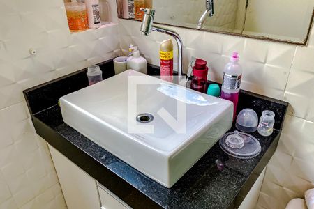 Casa à venda com 480m², 4 quartos e 10 vagasBanheiro da Suíte 1