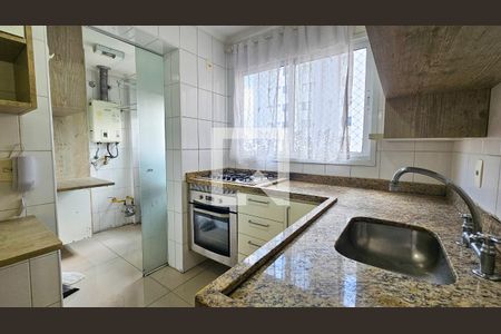 Apartamento para alugar com 65m², 2 quartos e 2 vagas Apartamento para alugar com 65m², 2 quartos e 2 vagasCozinha