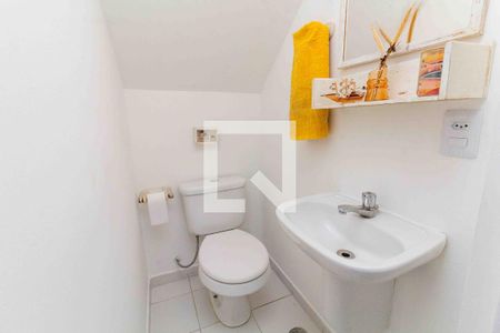 Casa de condomínio para alugar com 113m², 3 quartos e 2 vagasBanheiro 2