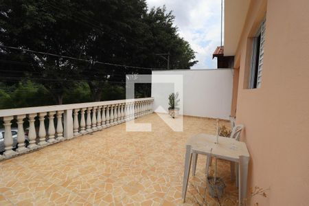 Casa à venda com 250m², 2 quartos e 3 vagasQuintal