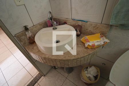 Casa à venda com 250m², 2 quartos e 3 vagasBanheiro