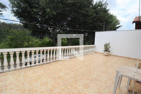 Casa à venda com 250m², 2 quartos e 3 vagasQuintal