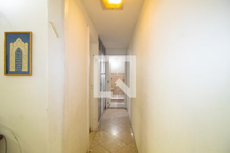 Apartamento à venda com 210m², 4 quartos e 1 vaga Apartamento à venda com 210m², 4 quartos e 1 vagaQuarto 1 - Corredor