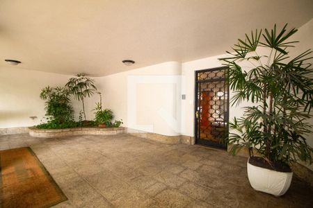 Apartamento à venda com 210m², 4 quartos e 1 vaga Apartamento à venda com 210m², 4 quartos e 1 vagaPortaria