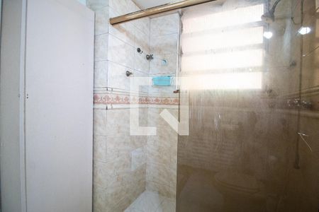 Apartamento à venda com 210m², 4 quartos e 1 vaga Apartamento à venda com 210m², 4 quartos e 1 vagaBanheiro social