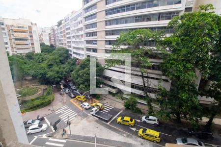 Apartamento à venda com 210m², 4 quartos e 1 vaga Apartamento à venda com 210m², 4 quartos e 1 vagaVista do Quarto 3