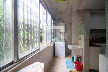 Apartamento à venda com 210m², 4 quartos e 1 vaga Apartamento à venda com 210m², 4 quartos e 1 vagaÁrea de serviço