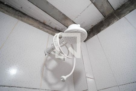 Casa à venda com 58m², 2 quartos e 1 vaga Casa à venda com 58m², 2 quartos e 1 vagaBanheiro