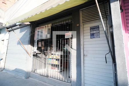 Casa à venda com 58m², 2 quartos e 1 vaga Casa à venda com 58m², 2 quartos e 1 vagaFachada