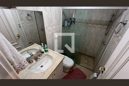 Apartamento para alugar com 128m², 2 quartos e 2 vagas Apartamento para alugar com 128m², 2 quartos e 2 vagasBanheiro
