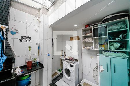 Casa de condomínio à venda com 130m², 3 quartos e 2 vagasÁrea de Serviço