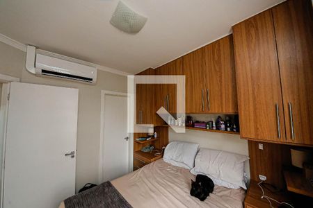 Casa de condomínio à venda com 130m², 3 quartos e 2 vagasSuíte