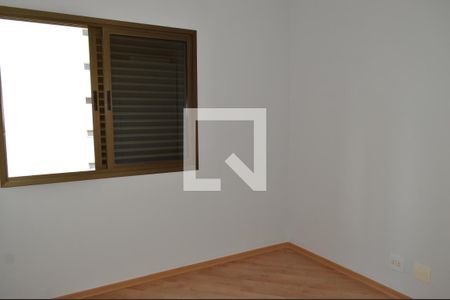 Apartamento à venda com 110m², 3 quartos e 2 vagasQuarto