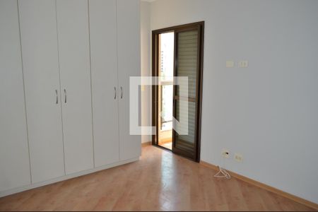 Apartamento à venda com 110m², 3 quartos e 2 vagasQuarto