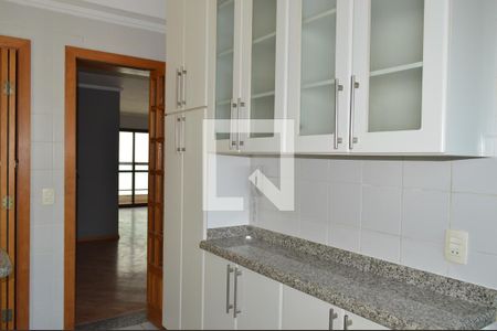 Apartamento à venda com 110m², 3 quartos e 2 vagasCozinha