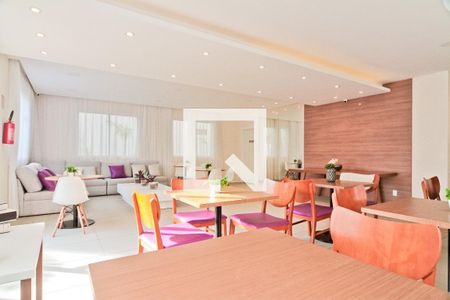 Apartamento para alugar com 60m², 2 quartos e sem vagaÁrea comum - Salão de festas