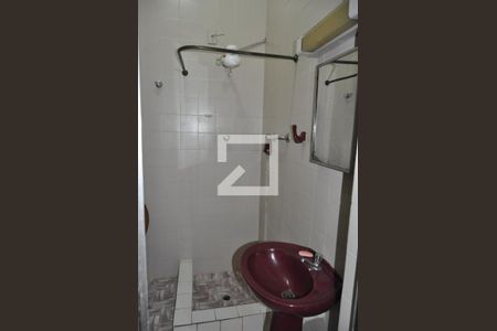 Casa para alugar com 98m², 2 quartos e sem vagaBanheiro