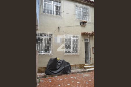 Casa para alugar com 98m², 2 quartos e sem vagaÁrea comum