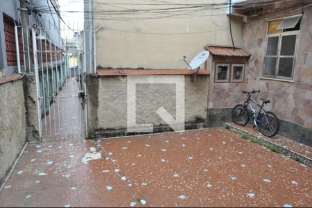 Casa para alugar com 98m², 2 quartos e sem vagaÁrea comum