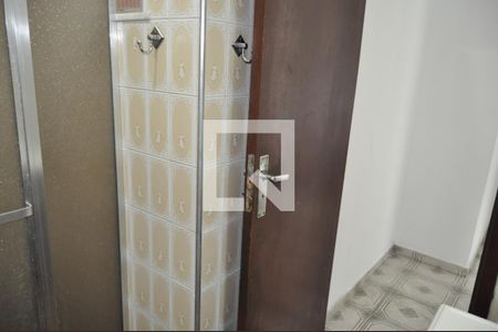 Casa para alugar com 98m², 2 quartos e sem vagaBanheiro