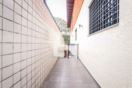 Casa à venda com 440m², 3 quartos e 8 vagasQuintal