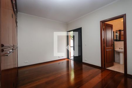 Casa à venda com 440m², 3 quartos e 8 vagasSuite 2
