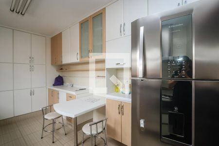 Casa à venda com 440m², 3 quartos e 8 vagasCozinha