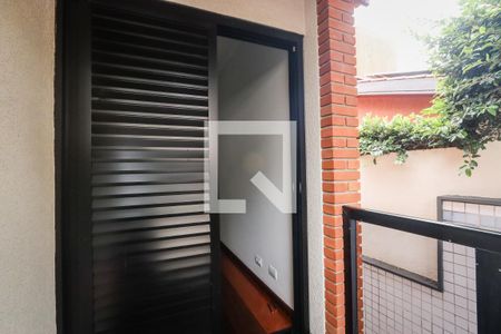 Casa à venda com 440m², 3 quartos e 8 vagasVaranda da Suite 2