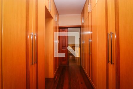 Casa à venda com 440m², 3 quartos e 8 vagasCloset da Suite